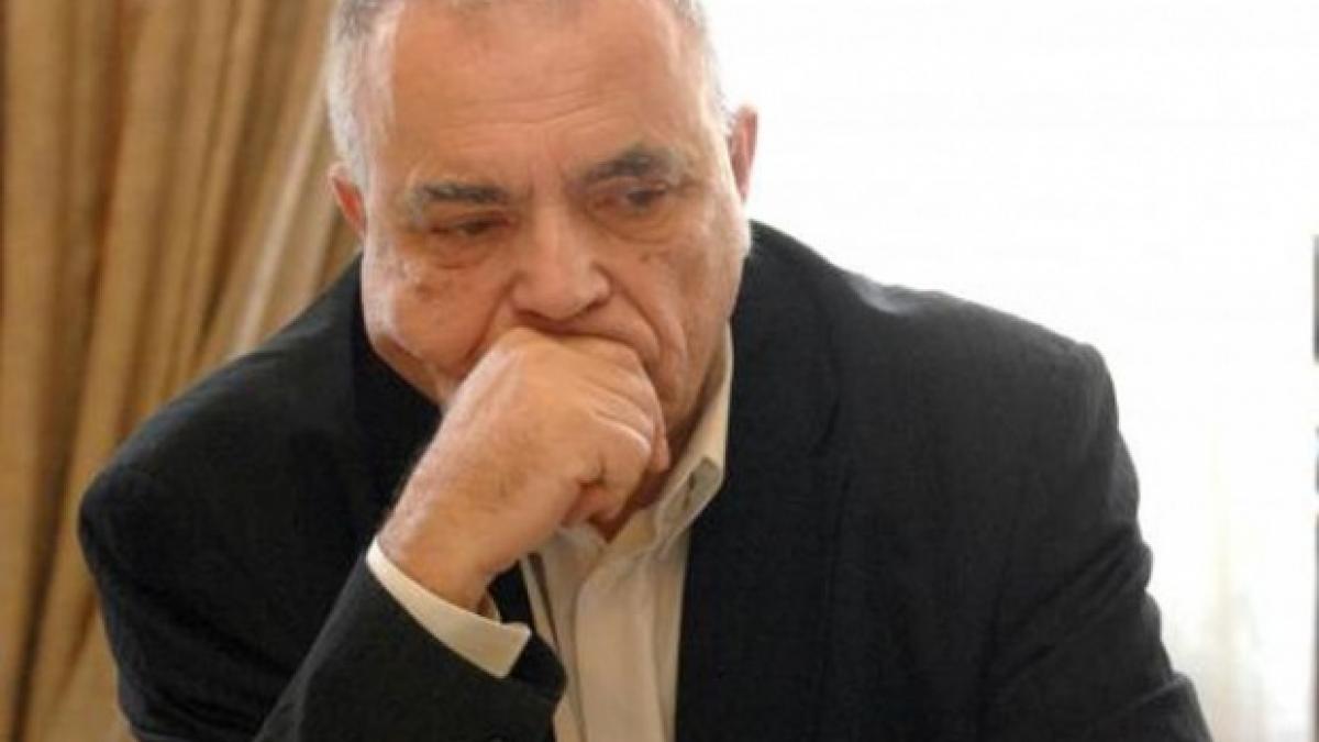 scandal in uniunea scriitorilor 11 scriitori dati afara