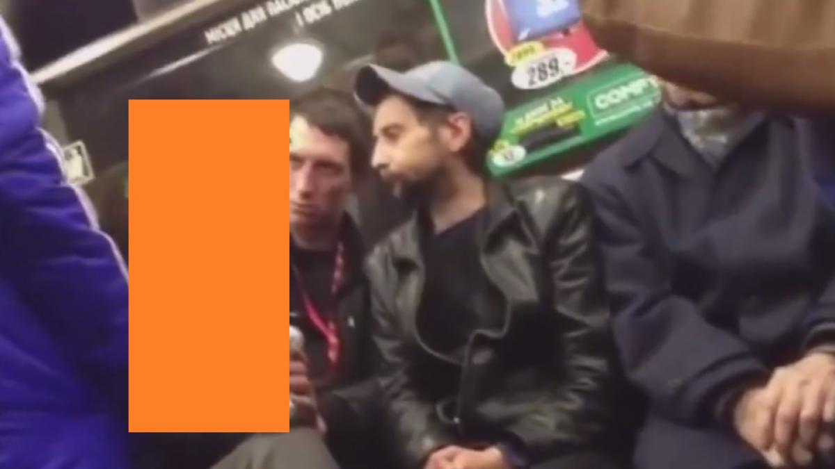 doi tipi si un ghiveci la metrou