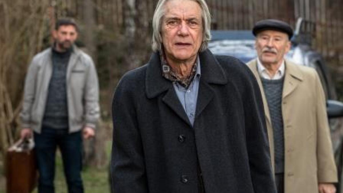 marcel iures si victor rebengiuc in lungmetrajul de debut al lui serge ioan celebidachi