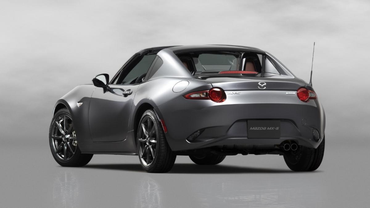 mazda lanseaza noul mx 5 cu hardtop retractabil