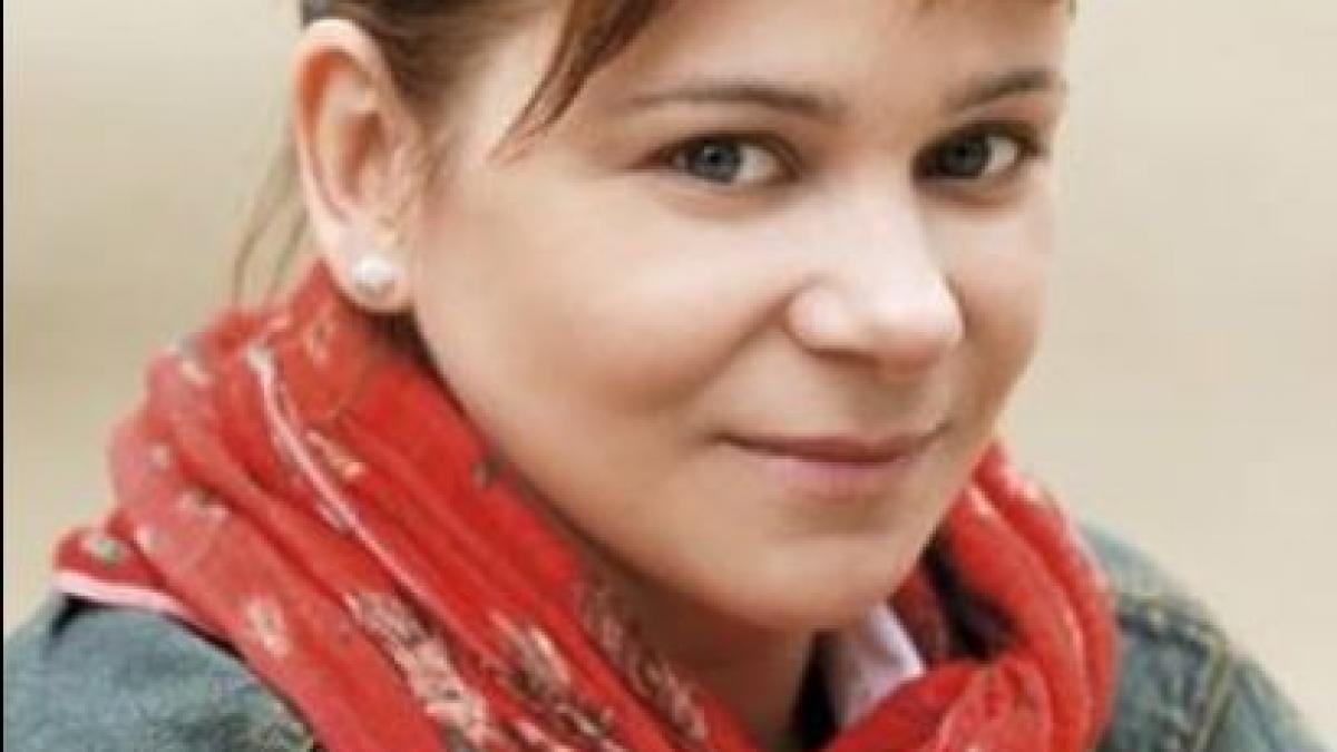 anca sigartau si a dat demisia din functia de manager al teatrului municipal bacovia din bacau