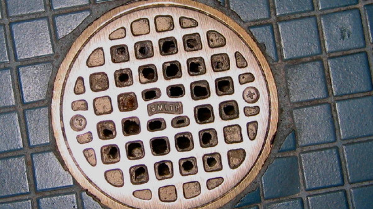 se auzeau zgomote din conducta