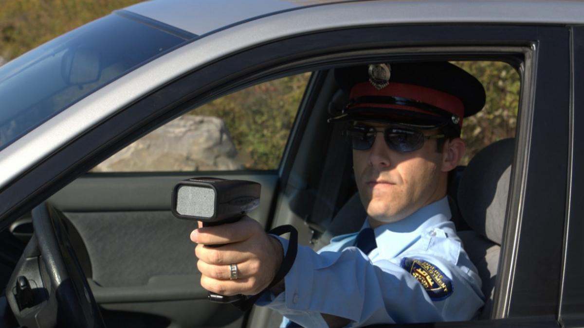 pericol acest virus stie daca depasesti limitele de viteza cu masina