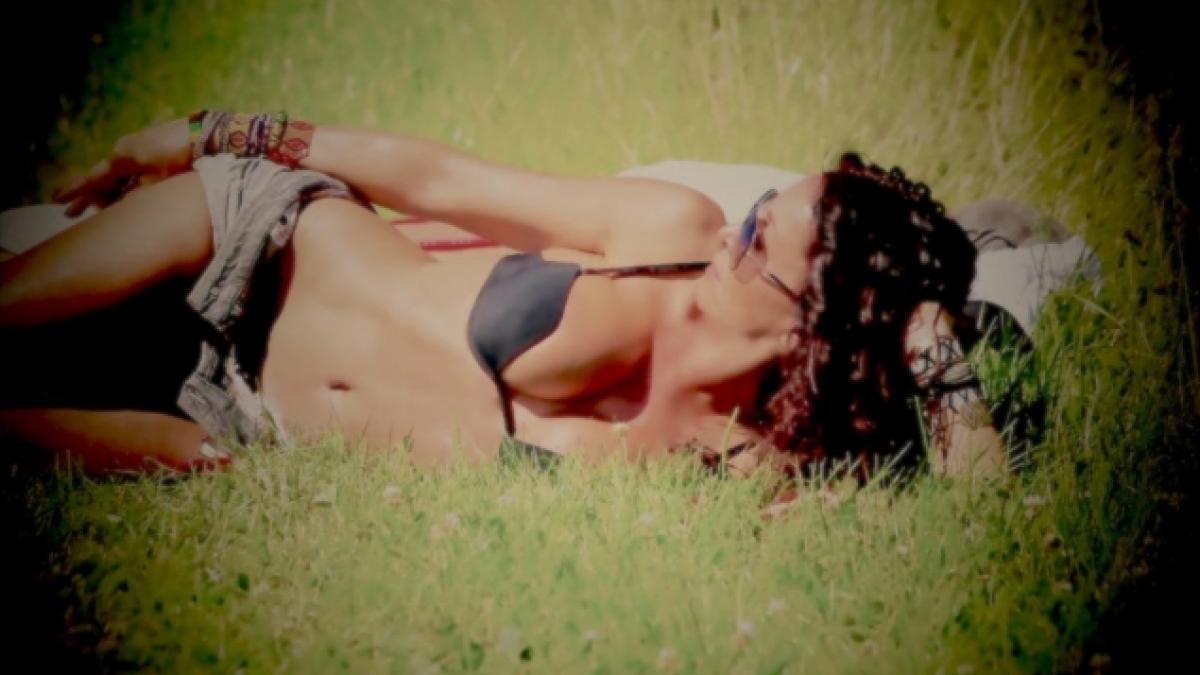 poza cu care mihaela radulescu i a lasat fara aer pe toti barbatii cum s a pozat vedeta