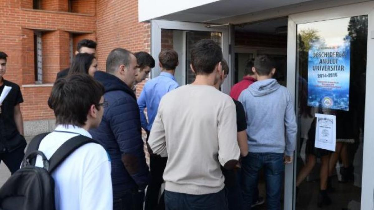 protest al studentilor din regie 3 000 de tineri vor participa la manifestatie