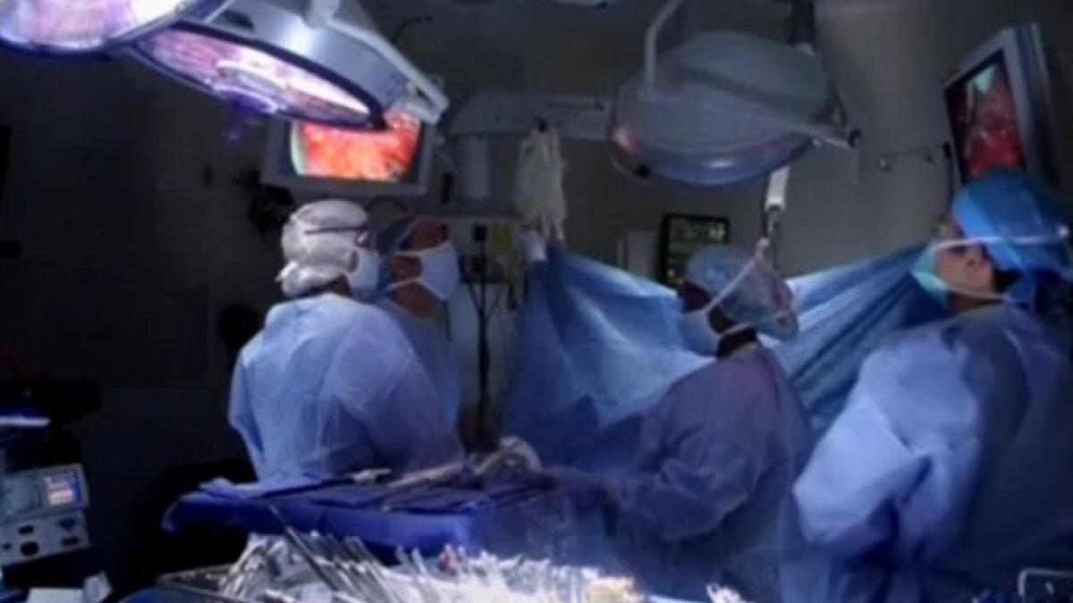 premiera medicala in sua un pacient seropozitiv a primit ficatul unui alt bolnav infectat cu hiv