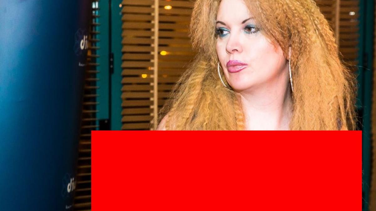 oana lis aparitie halucinanta cum a putut sa iasa pe strada