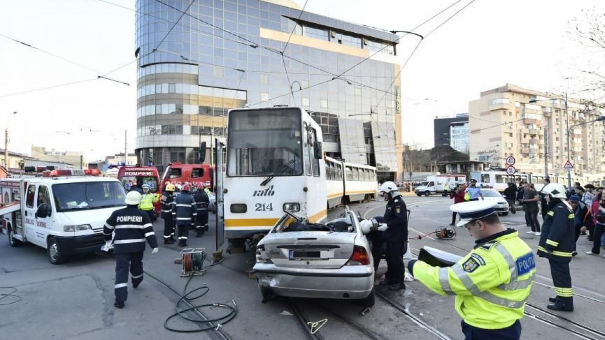 incredibil tanara ranita in accidentul din zona piata victoriei a fost jefuita de un martor in timp
