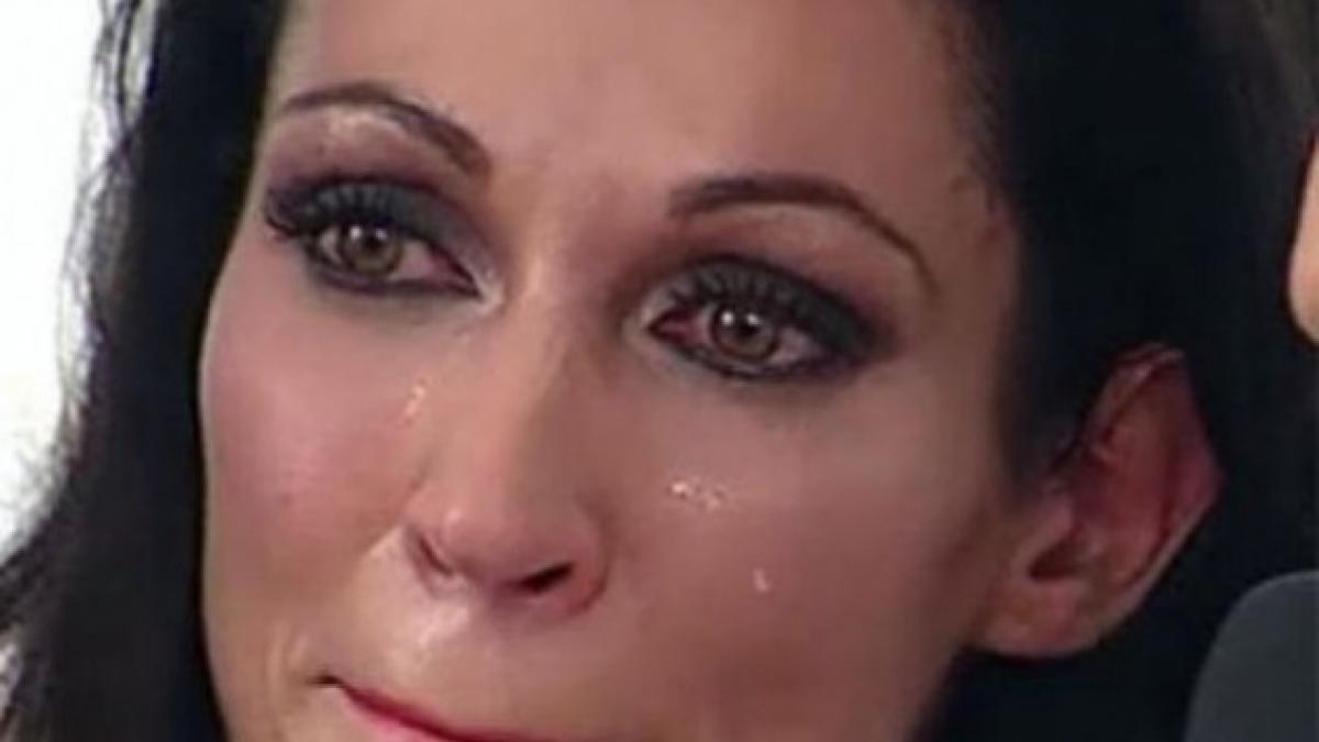 nicoleta luciu in lacrimi nu stiu daca mai apuca pastele