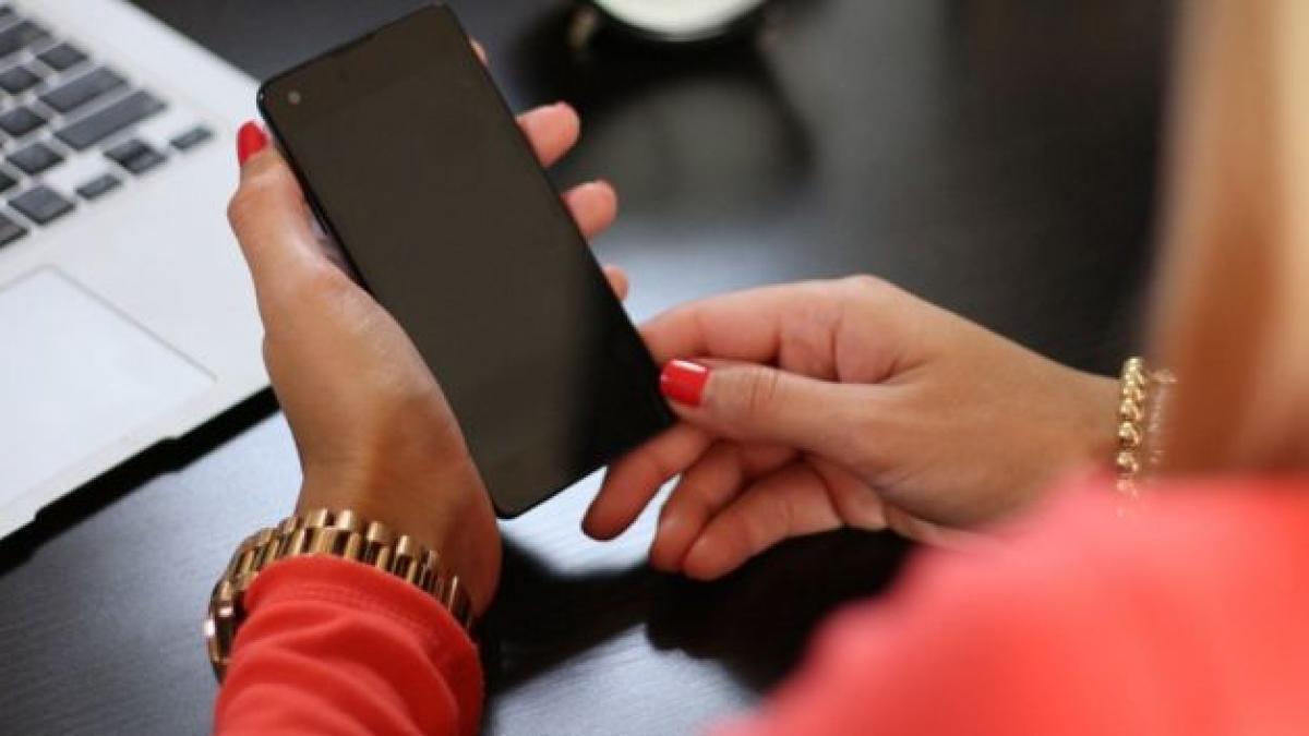 un nou telefon de top a fost lansat pretul este extrem de mic