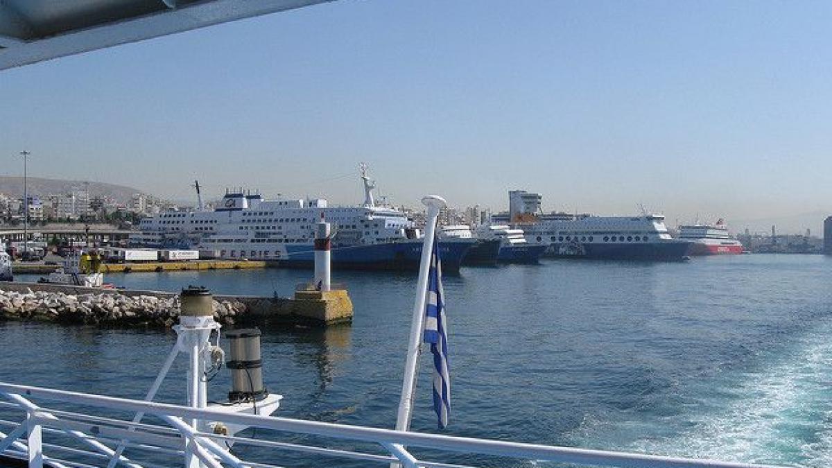 grecia a vandut cel mai mare port al tarii pe cateva sute de milioane de euro
