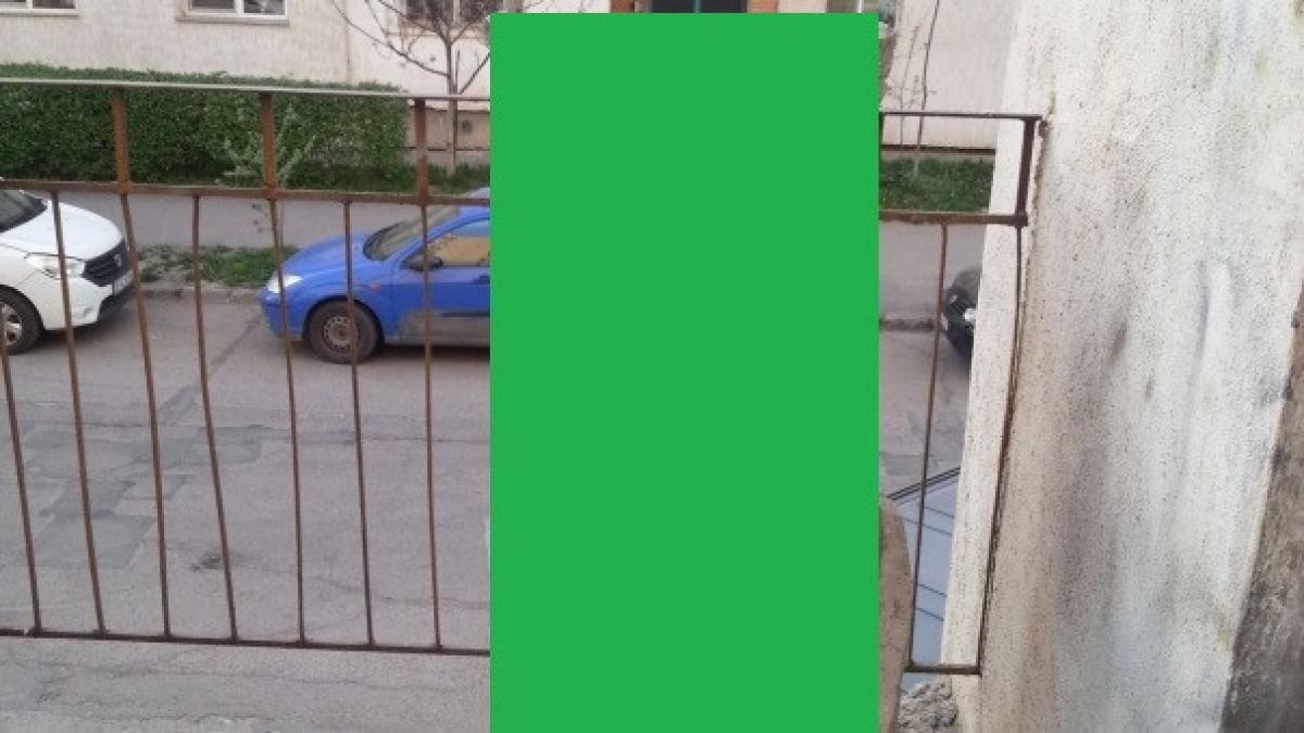 descoperire misterioasa in balconul unui iesean a sesizat imediat autoritatile