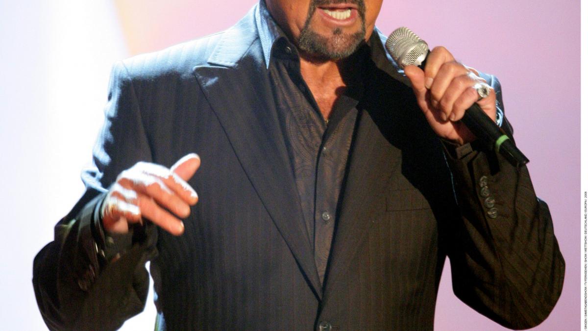 sotia lui tom jones a murit suferea de cancer