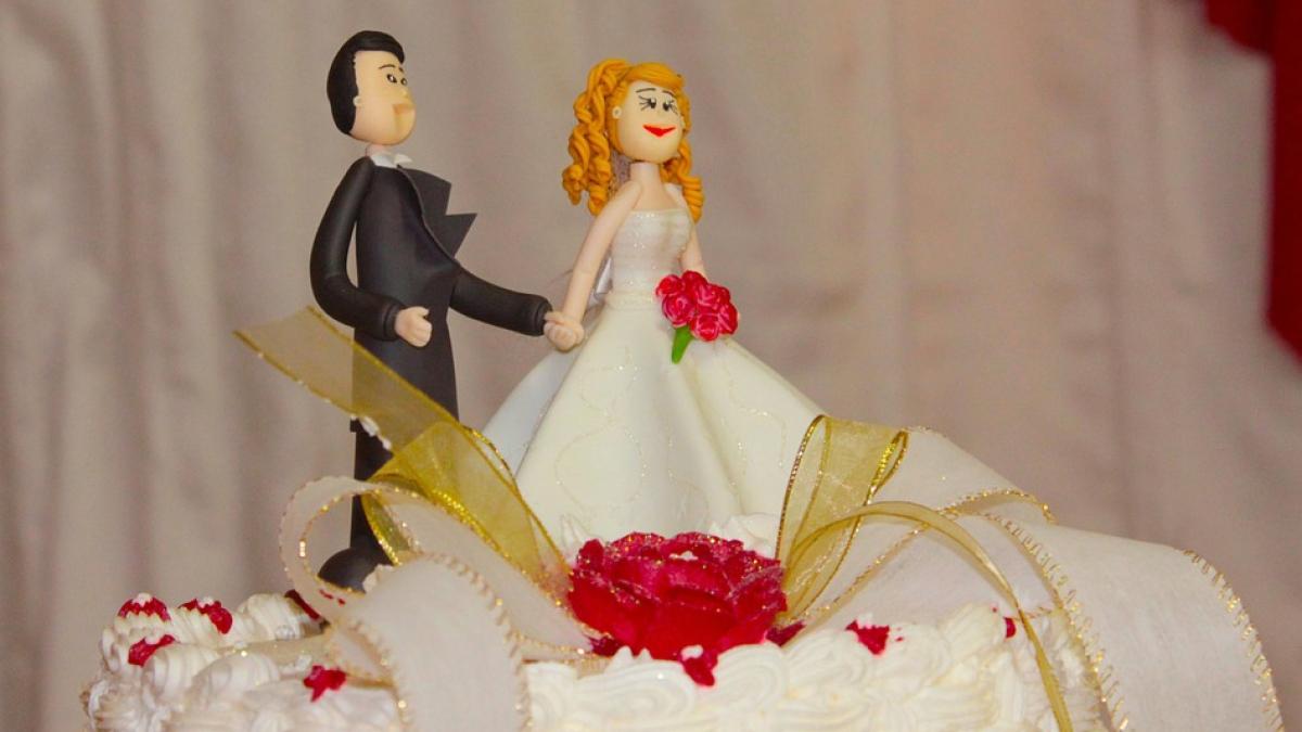 bancul zilei cine poarta pantalonii intr o casnicie