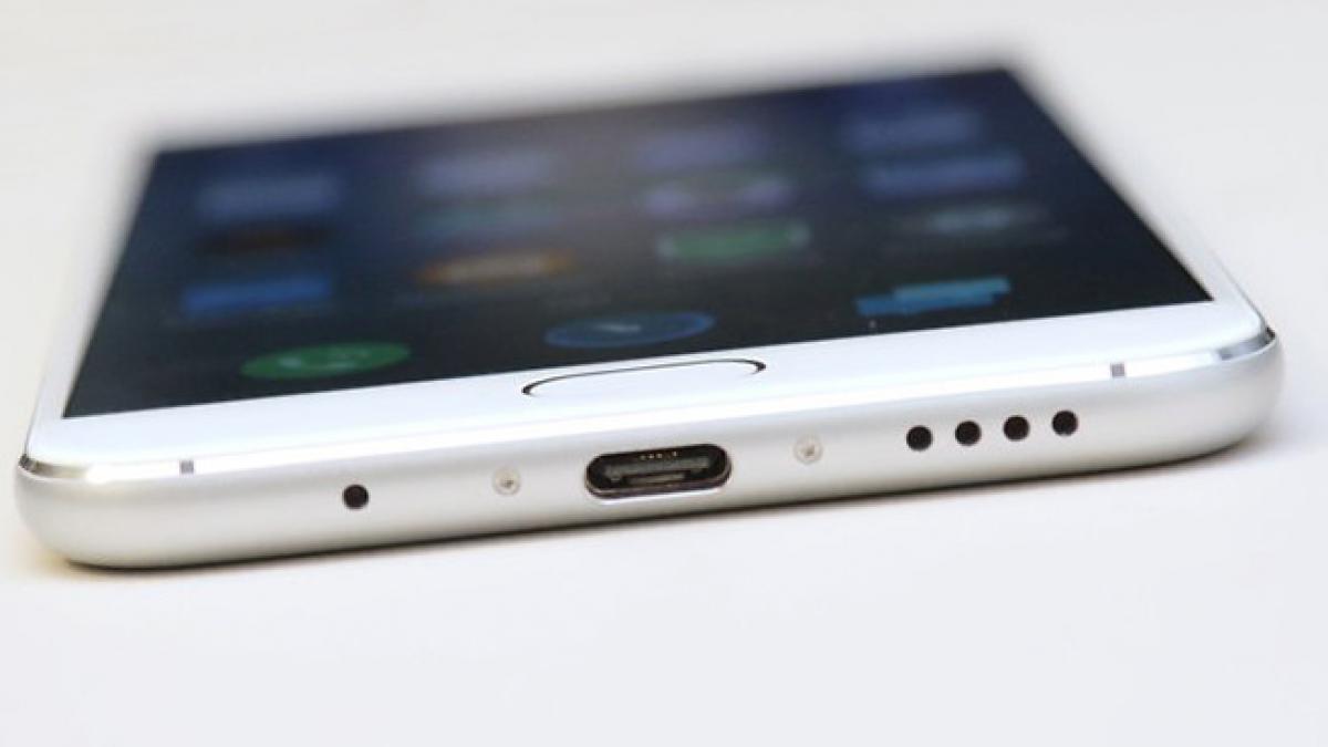 cel mai puternic telefon din lume e ieftin dar arata exact ca un iphone