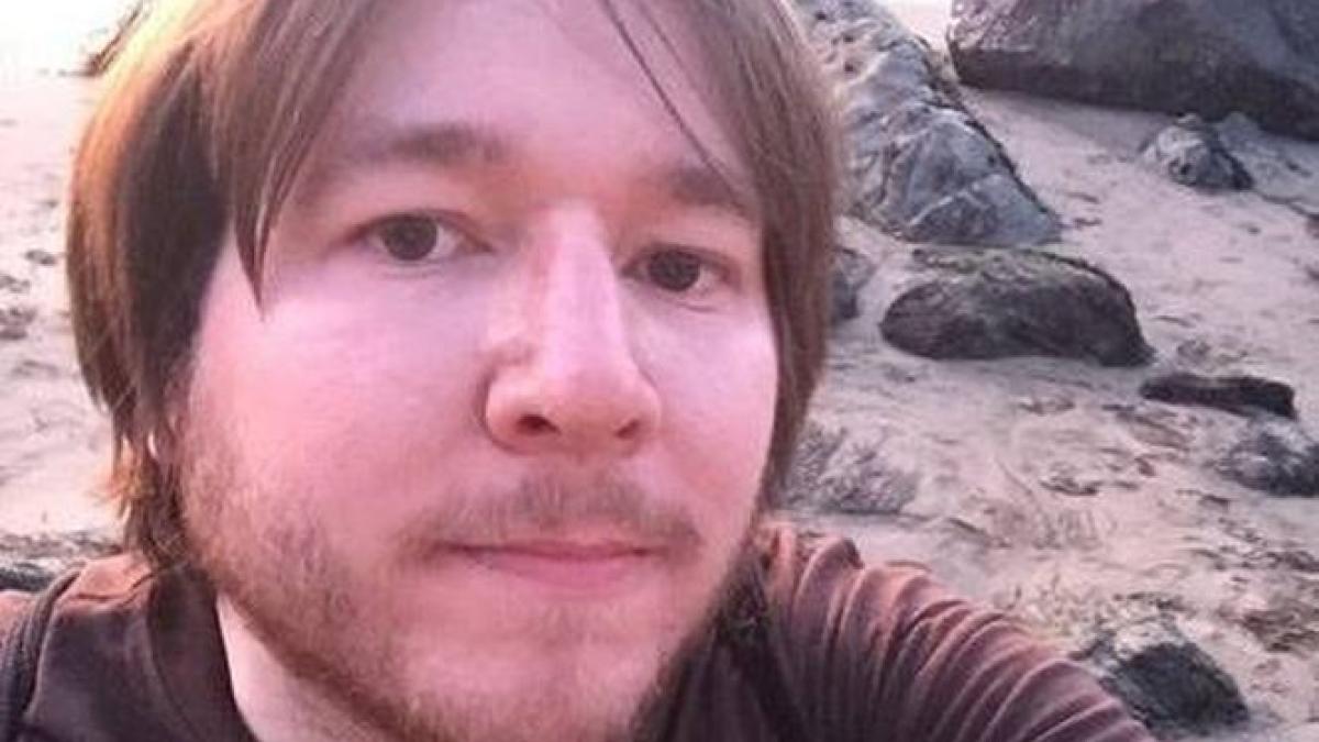 jurnalistul si bloggerul matthew keys condamnat la doi ani de inchisoare