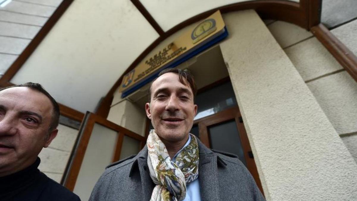 radu mazare loc de munca