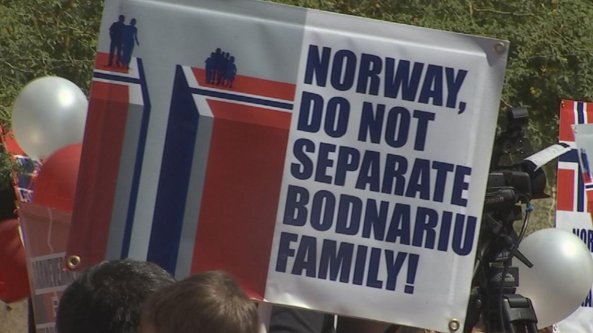 miting de sustinere a familiei bodnariu in statul american arizona