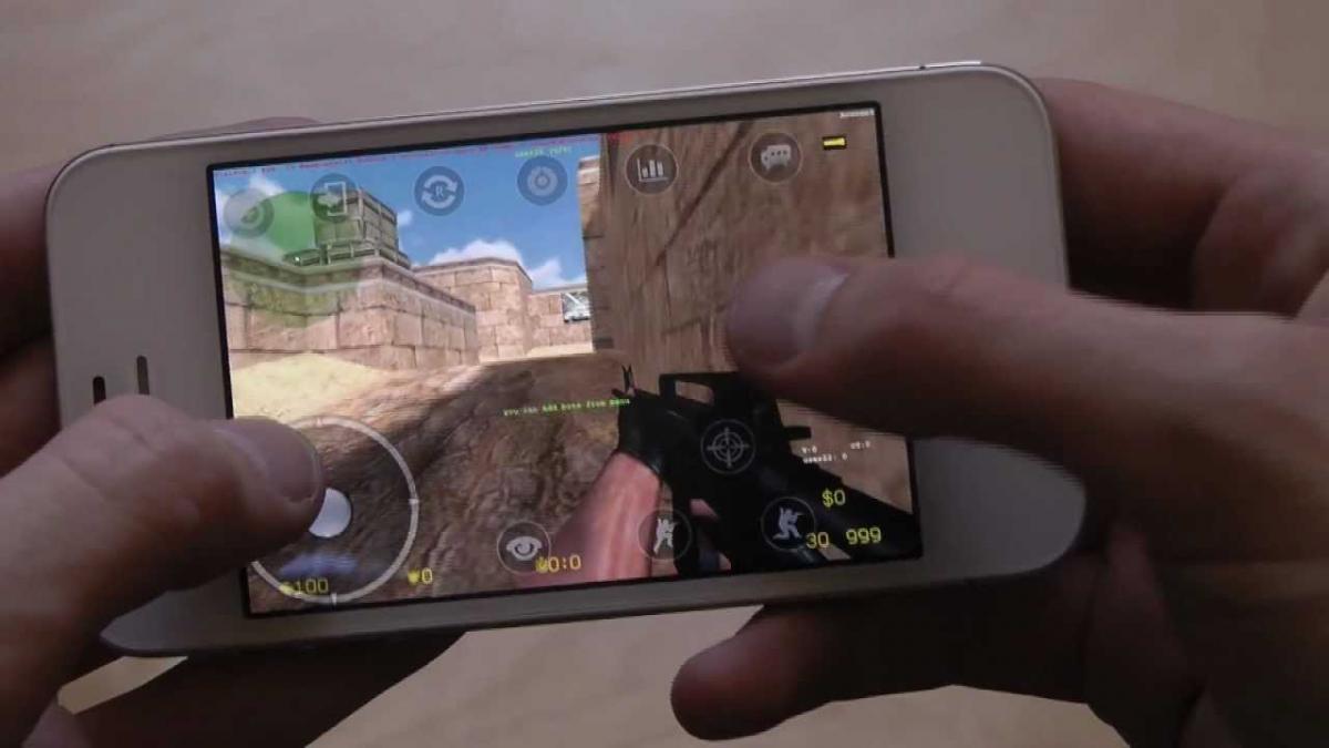 Counter-Strike pe telefon.jpg