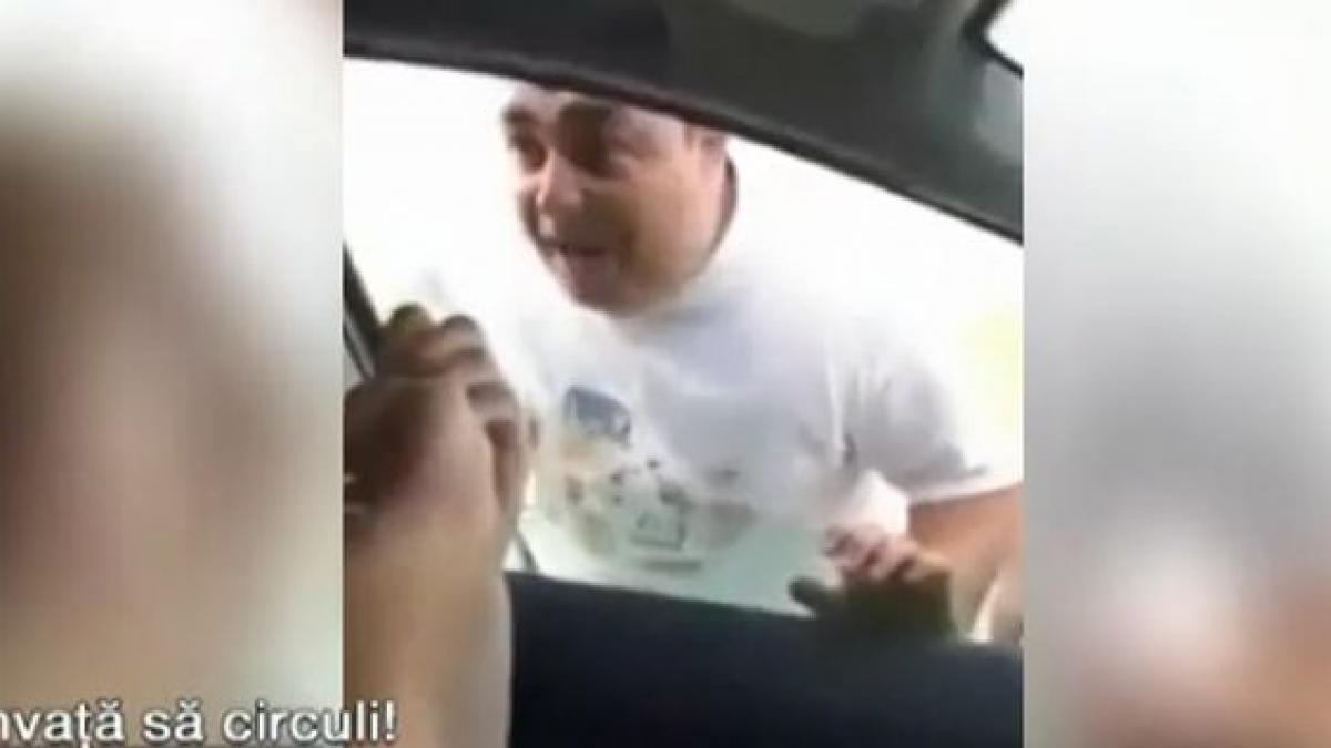 Bătaia în trafic e sport naţional! Mai mulţi şoferi de TIR au atacat un tânăr, pe un drum din Cluj