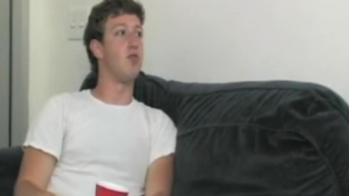 video rusinos cum a fost filmat fondatorul facebook