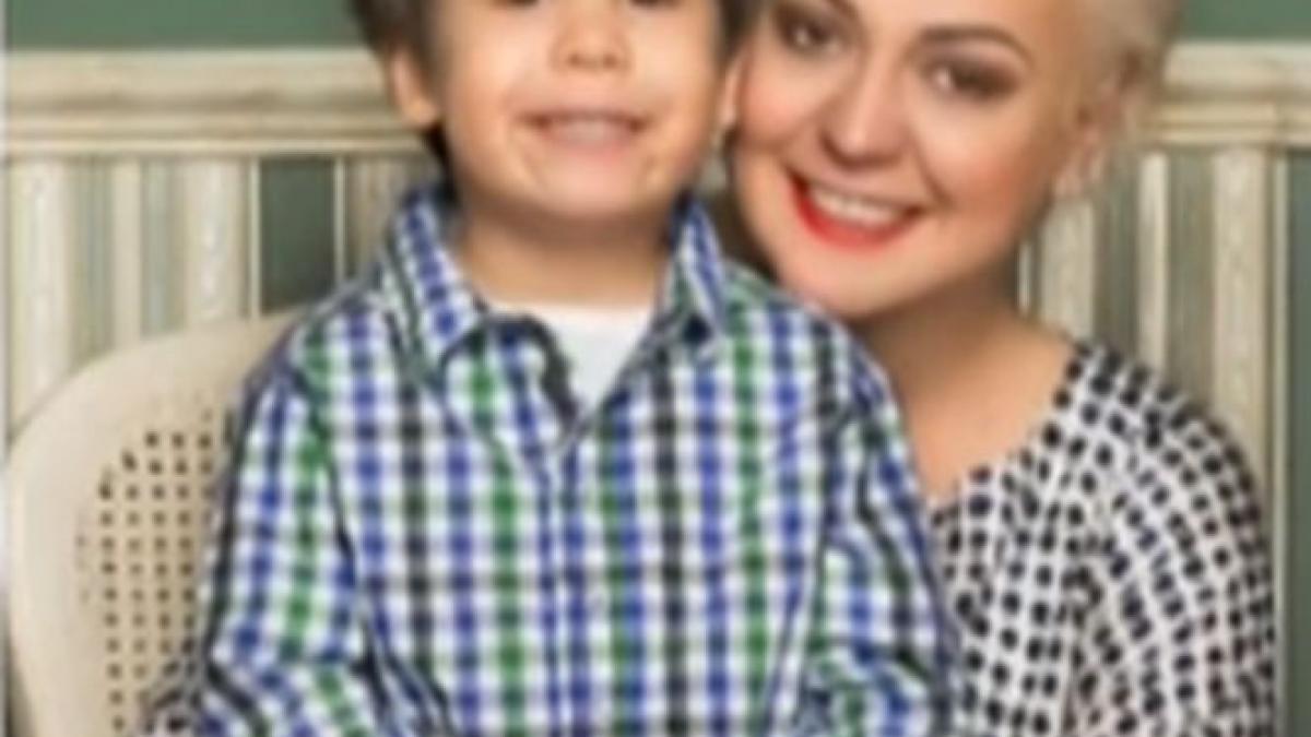 monica anghel in lacrimi ce se intampla cu fiul ei