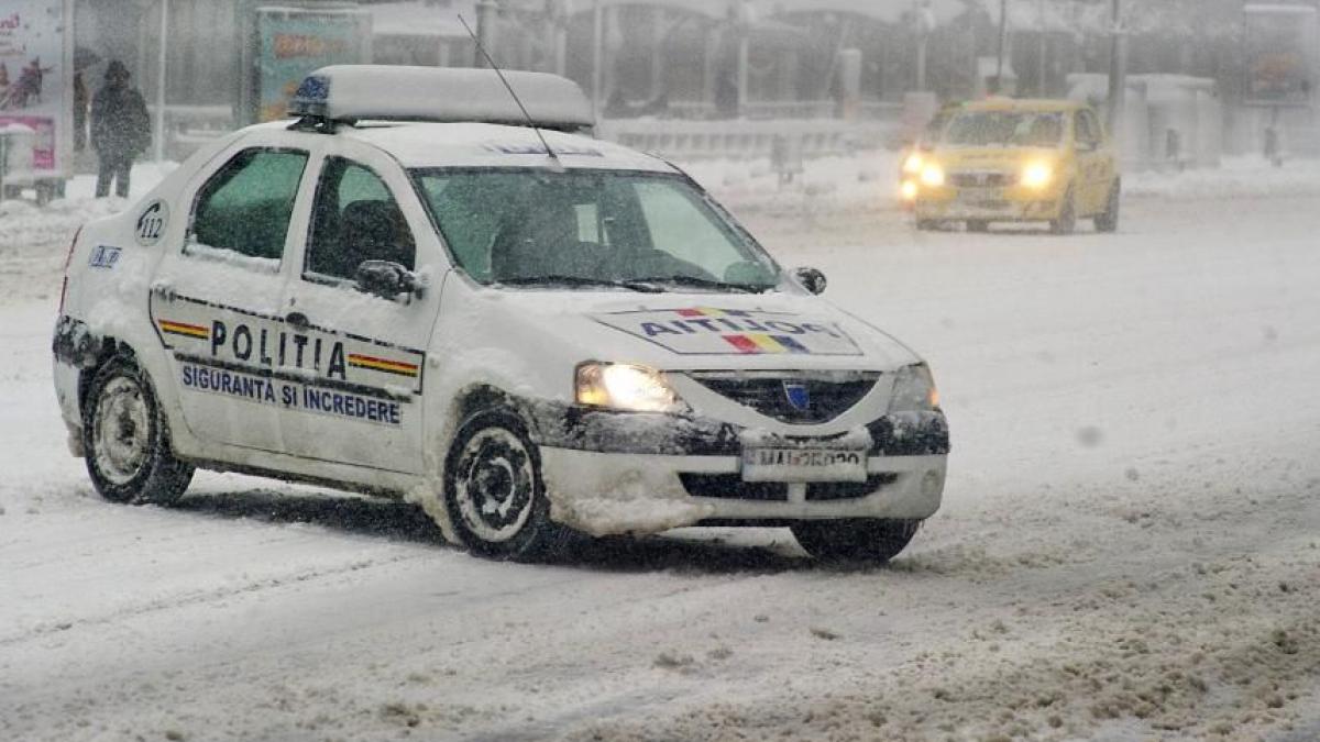 ninsori in romania traficul pe dn 17 ingreunat