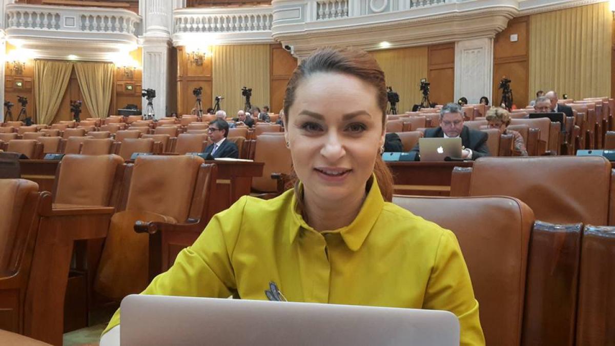 pnl mai schimba un candidat cristina pocora vrea sa fie primar la sectorul 3