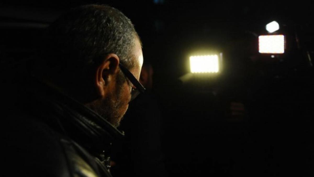 ce se intampla in cortul de campanie al lui piedone a fost chemata politia