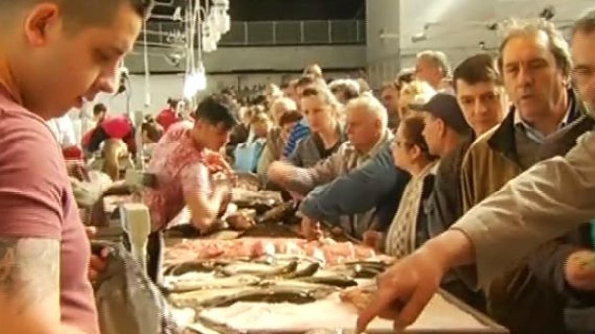 razie cu scandal in hala de peste din piata obor