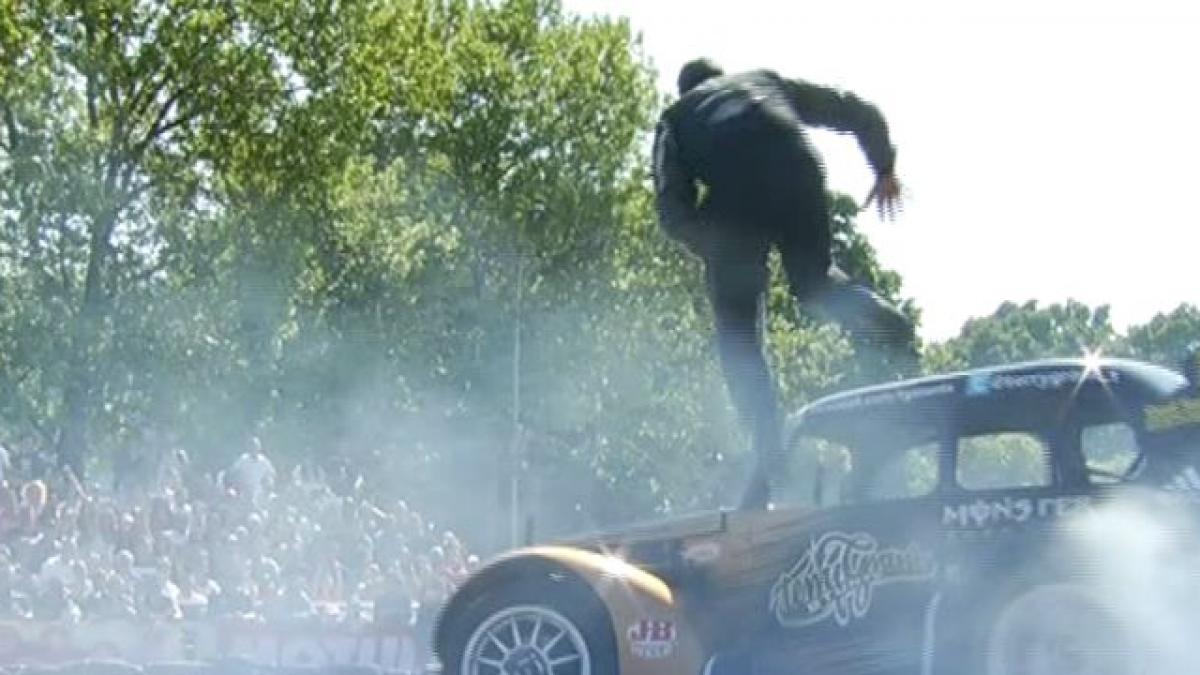 cascadorii si adrenalina pe patru roti bucurestiul este gazda celui mai mare eveniment dedicat