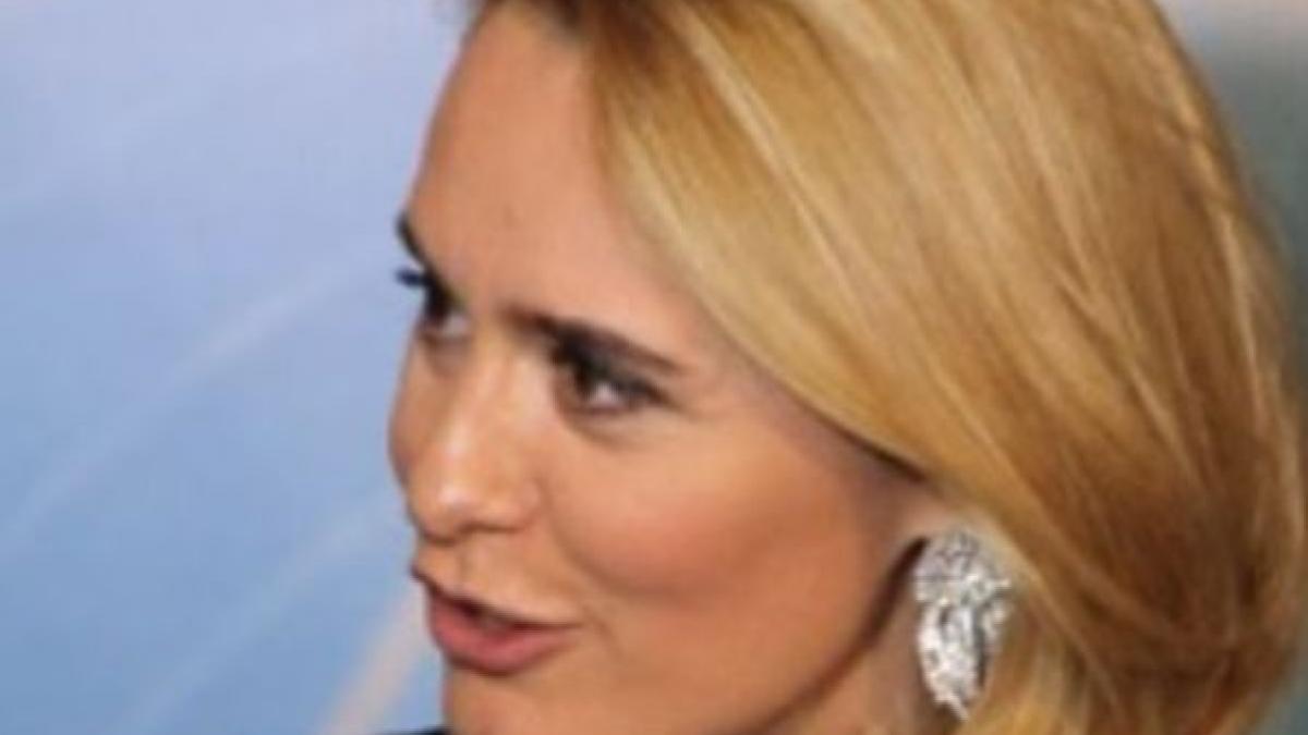 andreea esca vila snagov