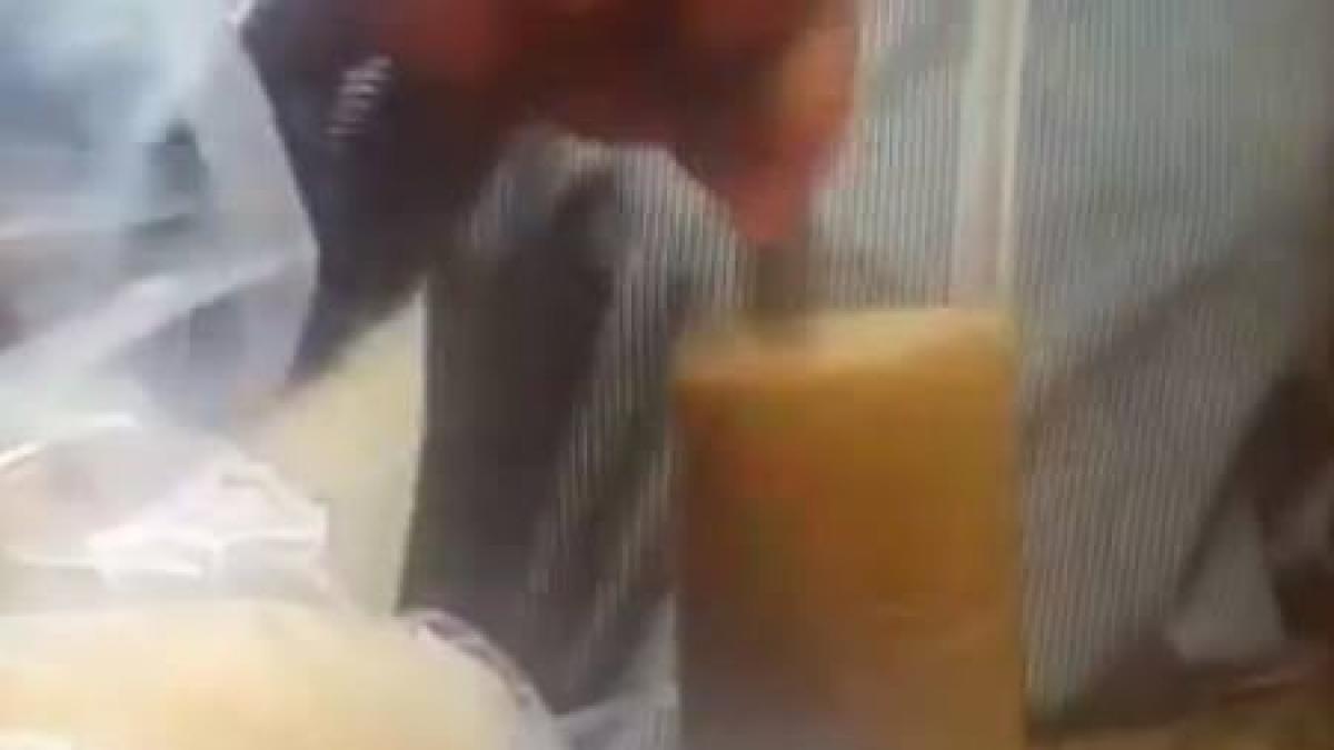 gest dezgustator menajera kuweit