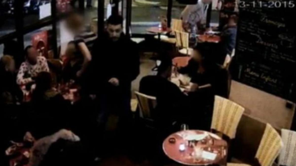 momentul in care un terorist de la paris se arunca in aer video