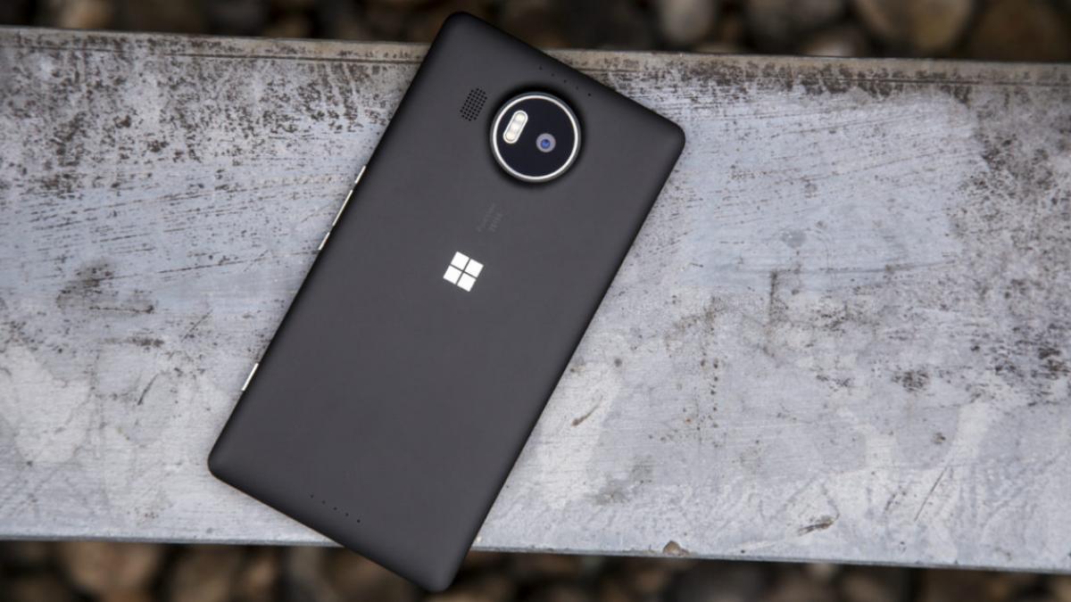 telefonul la care viseaza toti fanii windows va fi mai bun decat laptopul tau