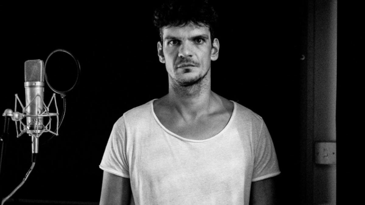 tudor chirila ii ataca pe dacian ciolos si klaus iohannis