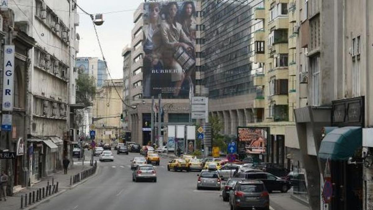 ce a aparut pe pagina de facebook a barbatului care a injunghiat vanzatoarea magazinului de pe