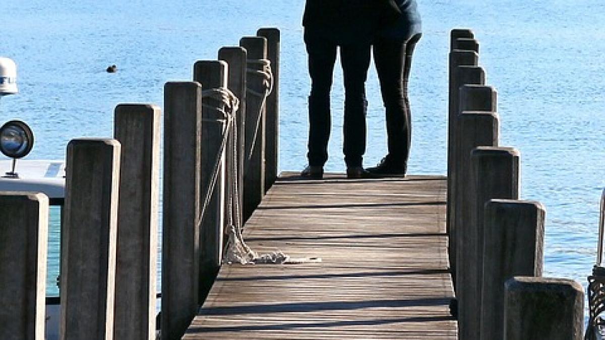 moment emotionant pentru o mama si a regasit fiul dupa 22 de ani