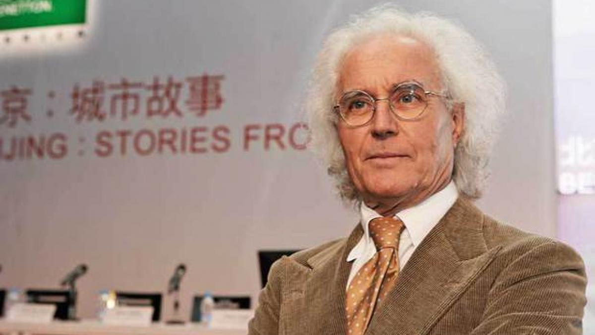 si a vandut bicicleta ca sa si cumpere o masina de crosetat iar acum are o avere de miliarde de