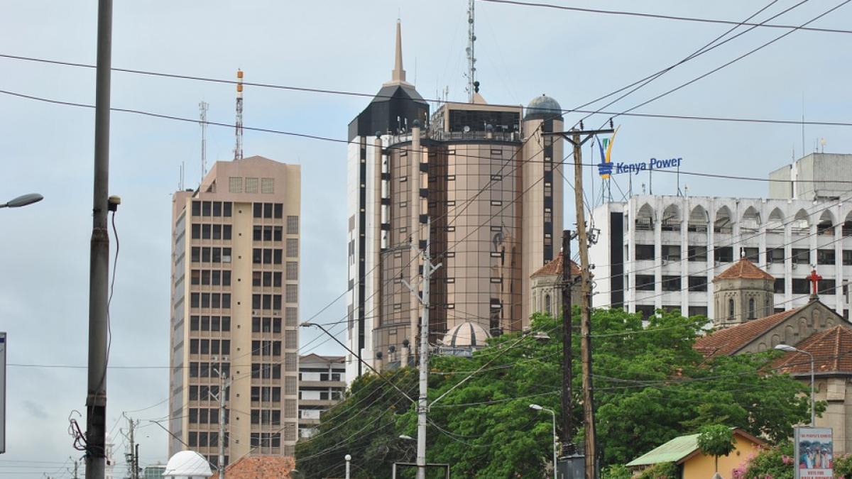 morti prabusire cladire kenya ploi