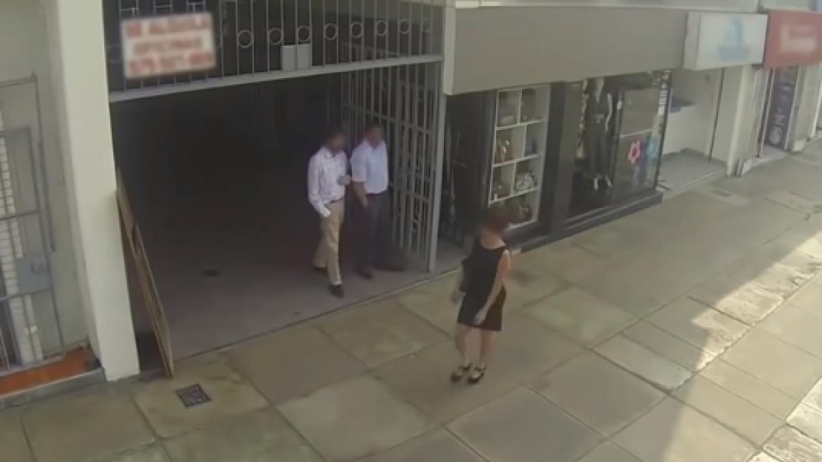 de ce nu e bine sa fluieri dupa femei pe strada acesti barbati au ramas marcati pe viata video