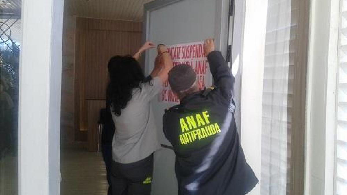 cluburi de fite inchise de anaf