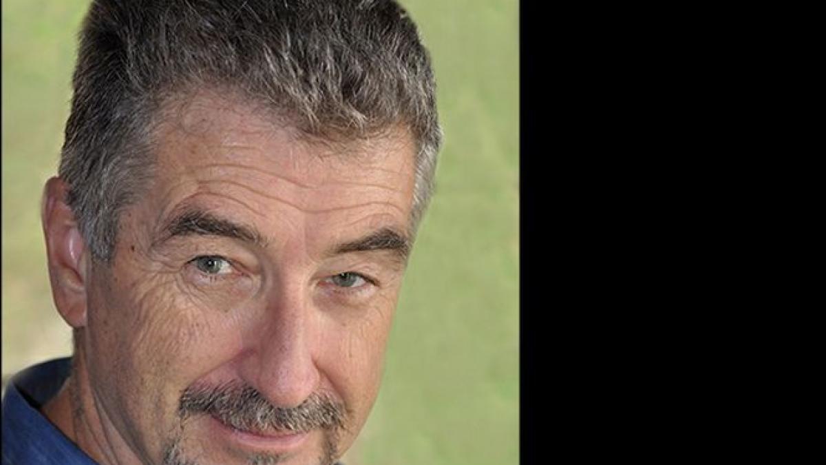 regizorul wayne crawford a murit