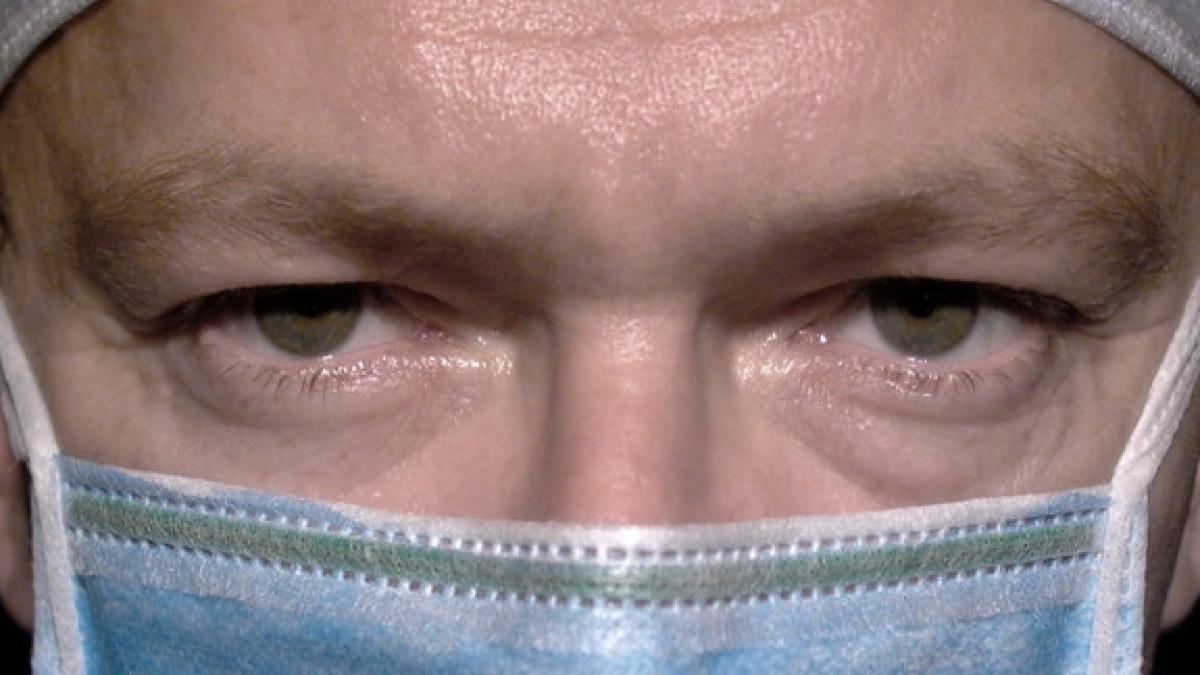 confesiunile sfasietoare ale unui doctor sunt zile intregi in care nu pot sa dorm