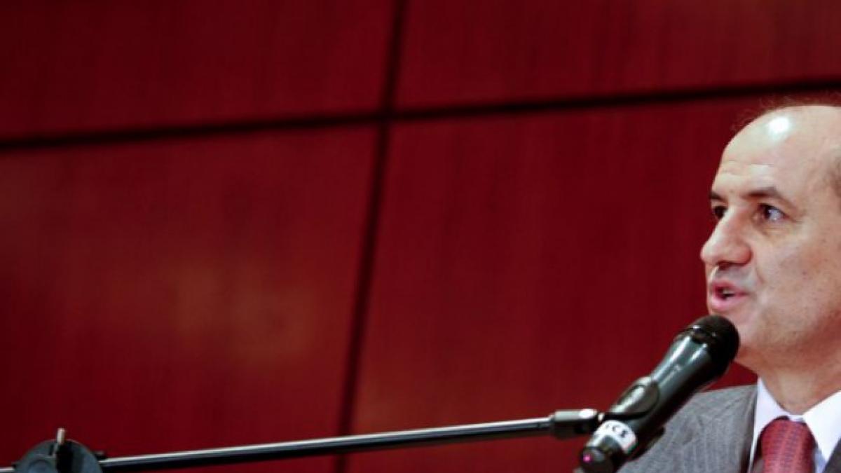 george copos urmarit penal pentru plagiat