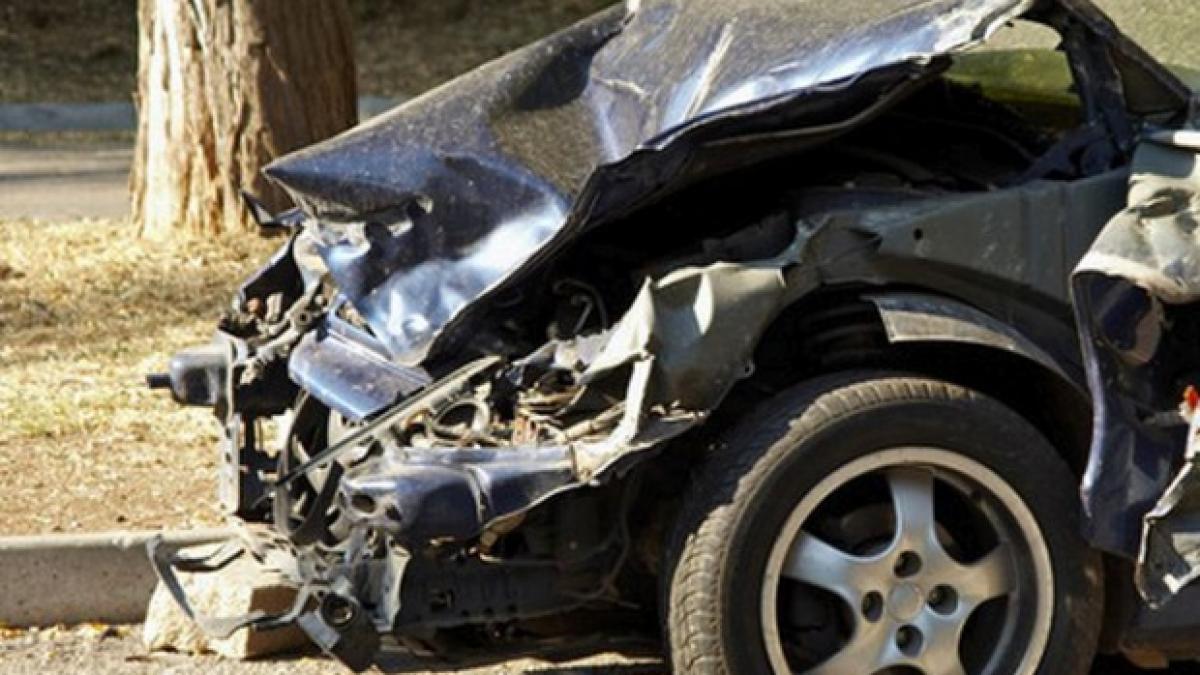 politist beat la volan omul legii a facut prapad pe sosea