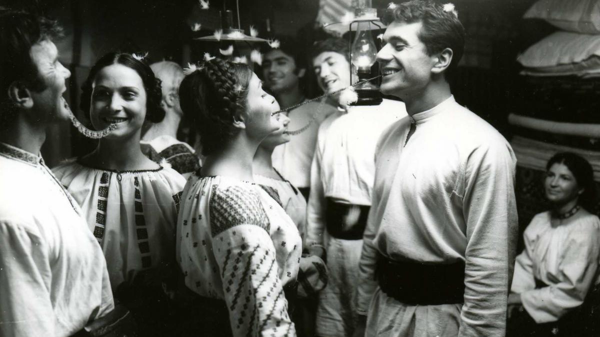 actritele carmen galin si lujza orosz celebrate pentru intreaga cariera la tiff 2016