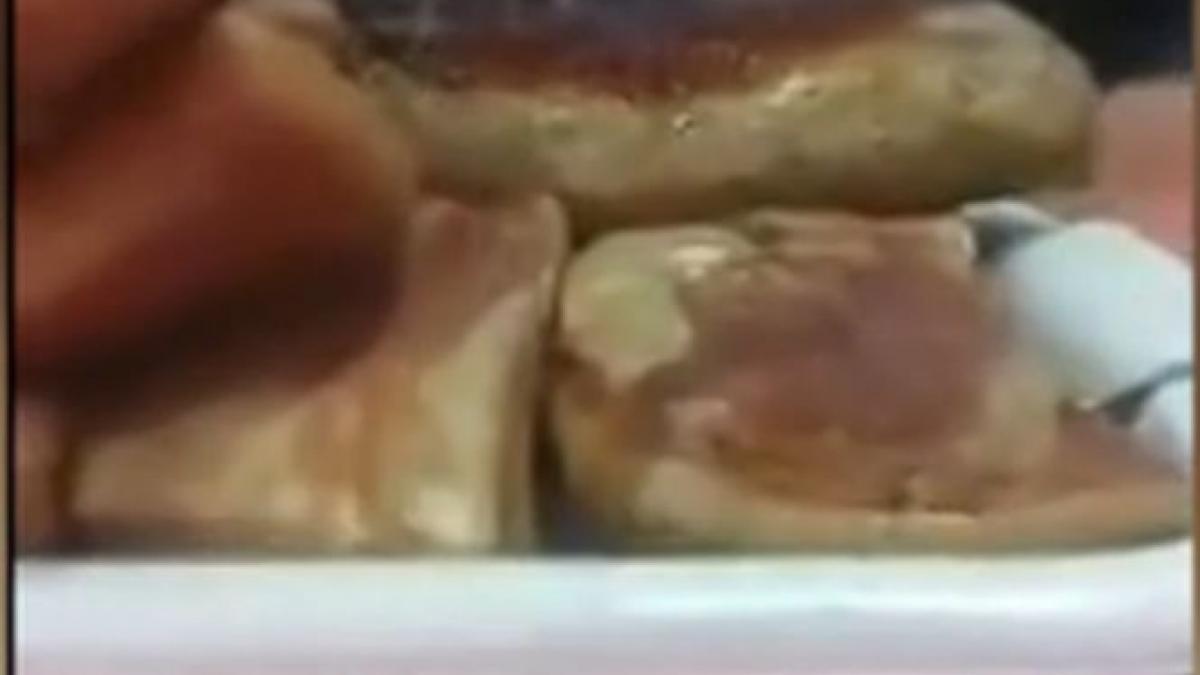 un barbat din pitesti a cumparat pastrama cu viermi din piata