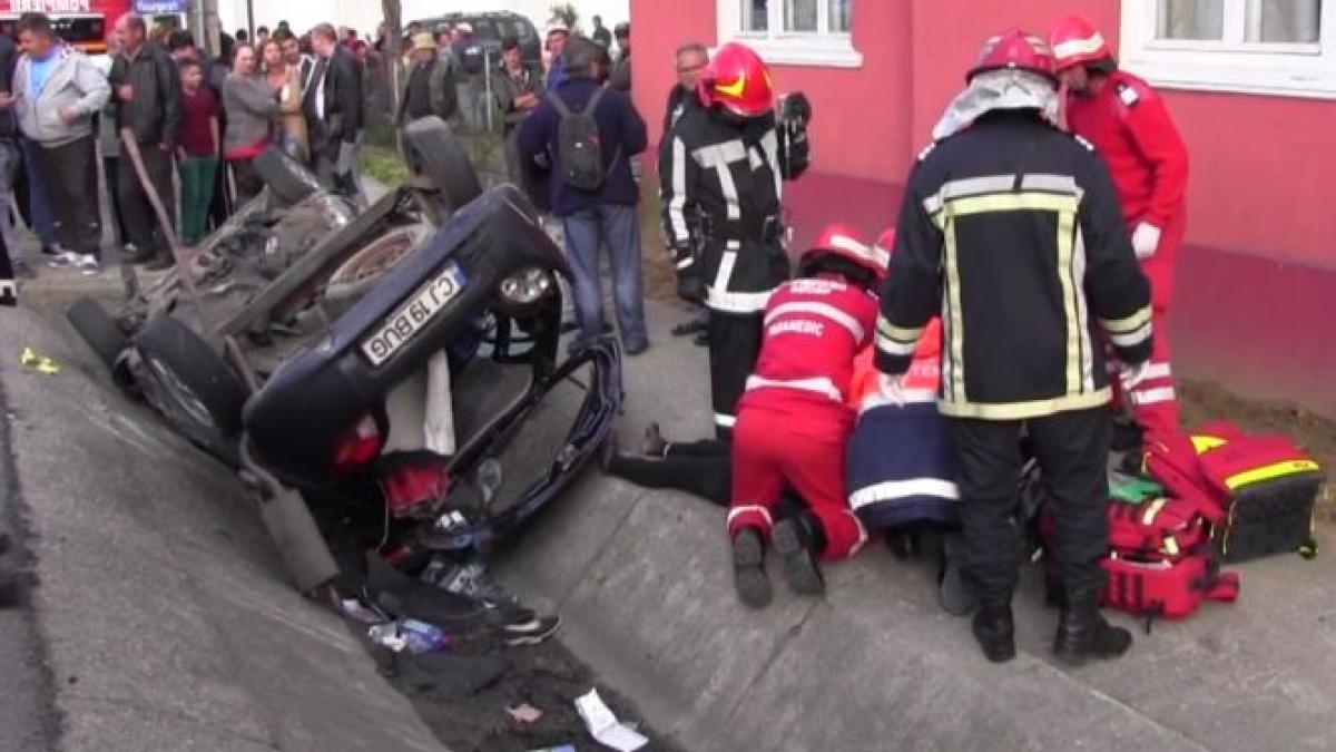 cantareata de muzica populara implicata intr un accident de masina o persoana a murit