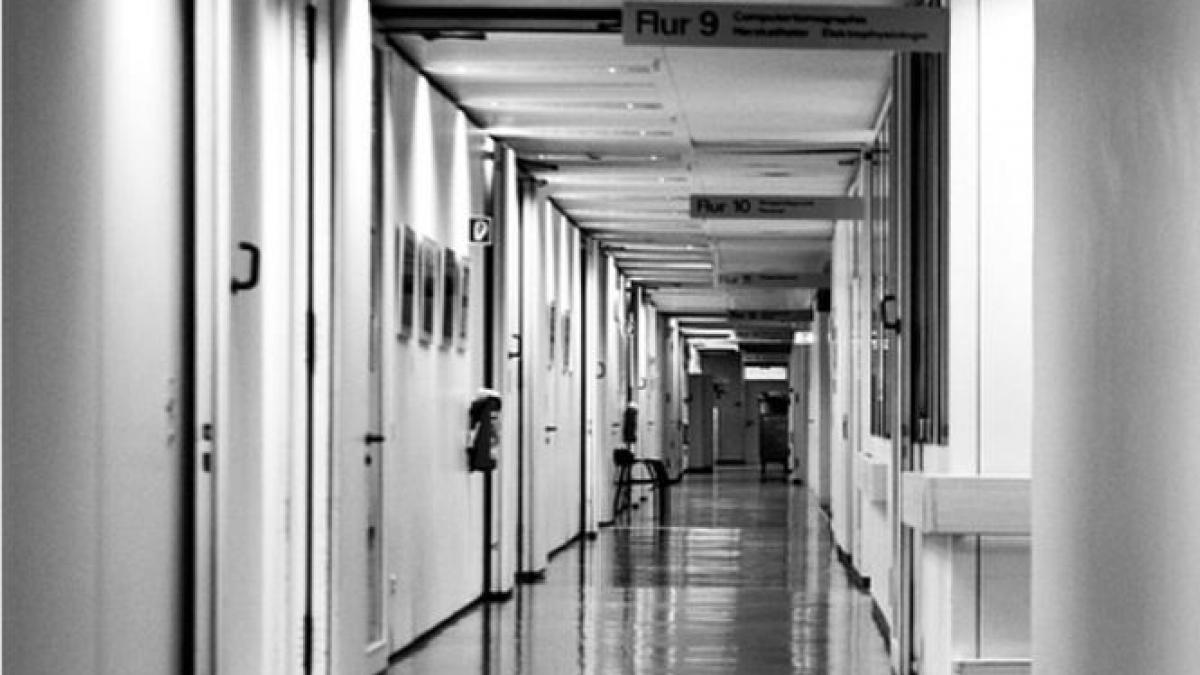 valeria de monaco copil coma indusa